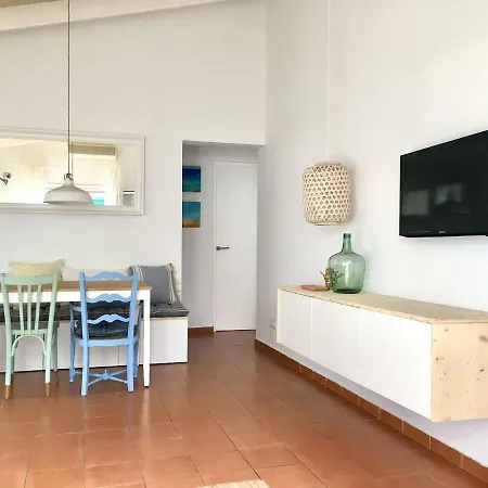 Apartamento Seas & Suns アパート Son Carrio