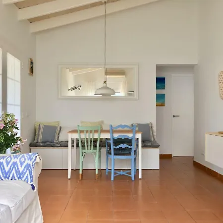 Apartamento Seas & Suns דירה